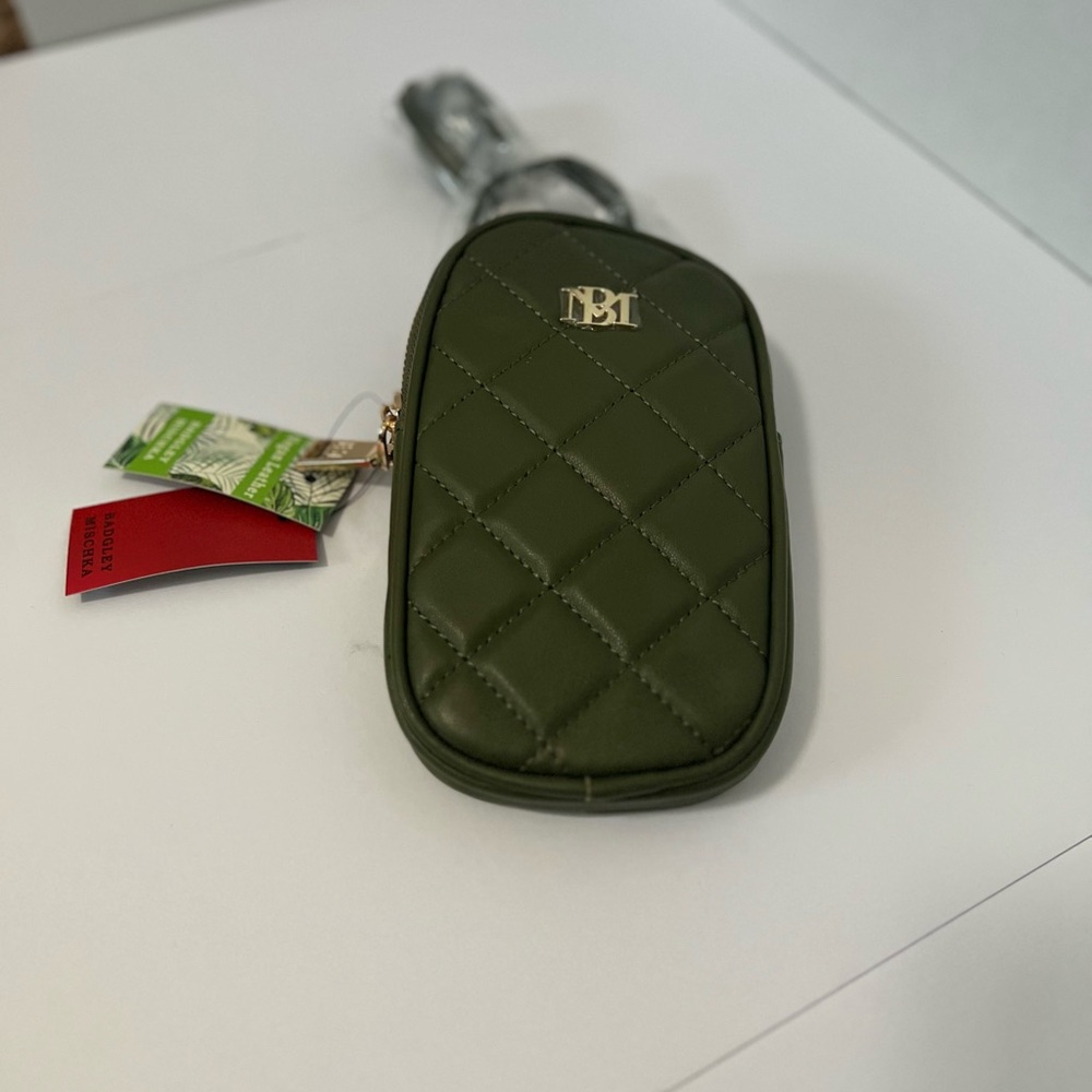 Badgley Mischka Quilted Crossbody Phone Bag - Olive Green, NWT‎